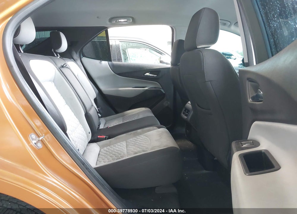 2018 CHEVROLET EQUINOX LS VIN: 2GNAXHEV6J6155672