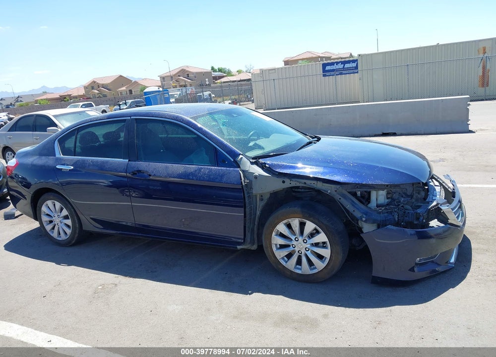 2015 HONDA ACCORD EX-L V-6 VIN: 1HGCR3F81FA034096