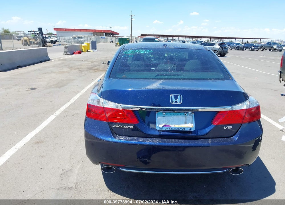 2015 HONDA ACCORD EX-L V-6 VIN: 1HGCR3F81FA034096
