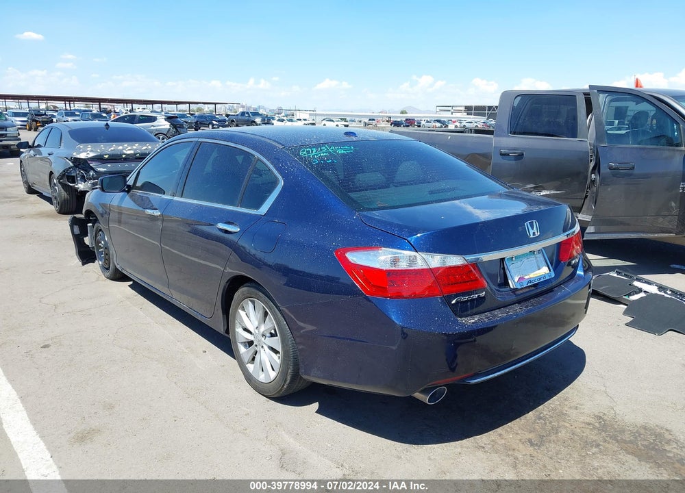 2015 HONDA ACCORD EX-L V-6 VIN: 1HGCR3F81FA034096