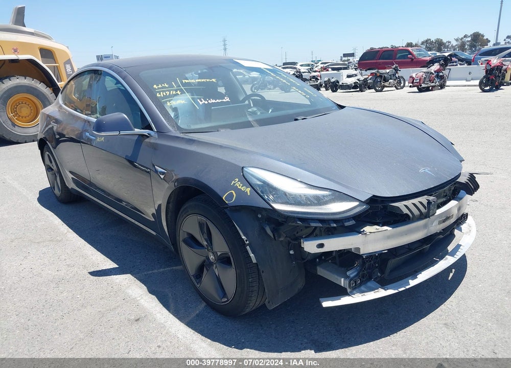 2020 TESLA MODEL 3 STANDARD RANGE PLUS REAR-WHEEL DRIVE/STANDARD RANGE REAR-WHEEL DRIVE VIN: 5YJ3E1EA0LF643900