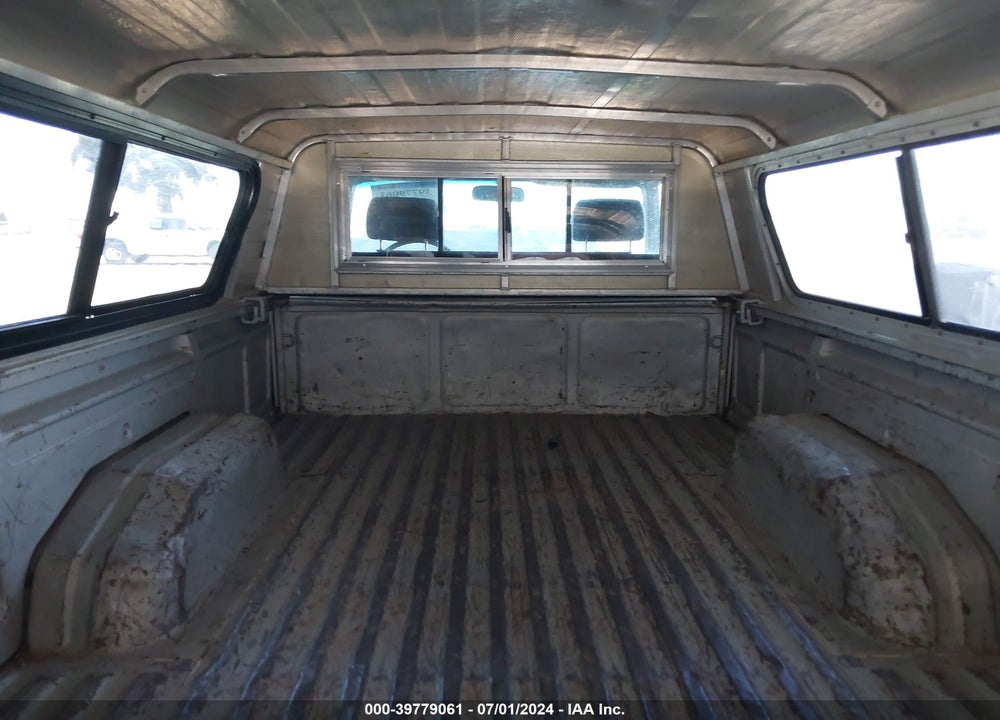 1987 TOYOTA PICKUP RN64 DLX VIN: JT4RN64D2H5074897