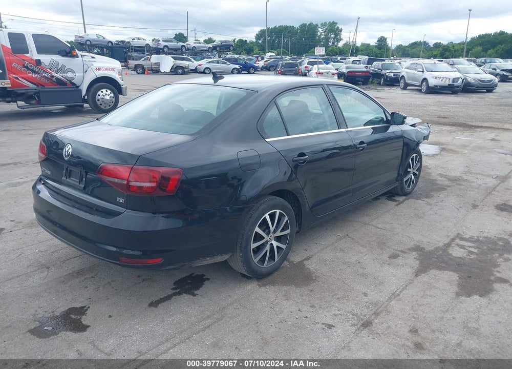 2017 VOLKSWAGEN JETTA 1.4T SE VIN: 3VWB67AJ1HM319548