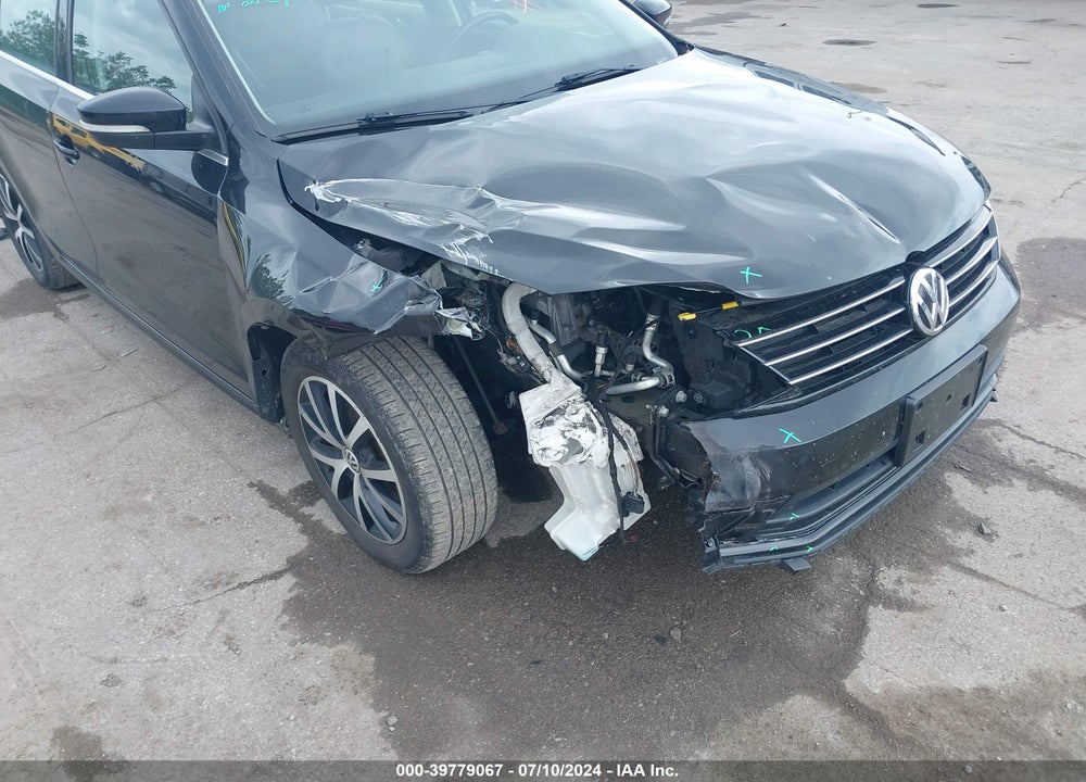 2017 VOLKSWAGEN JETTA 1.4T SE VIN: 3VWB67AJ1HM319548