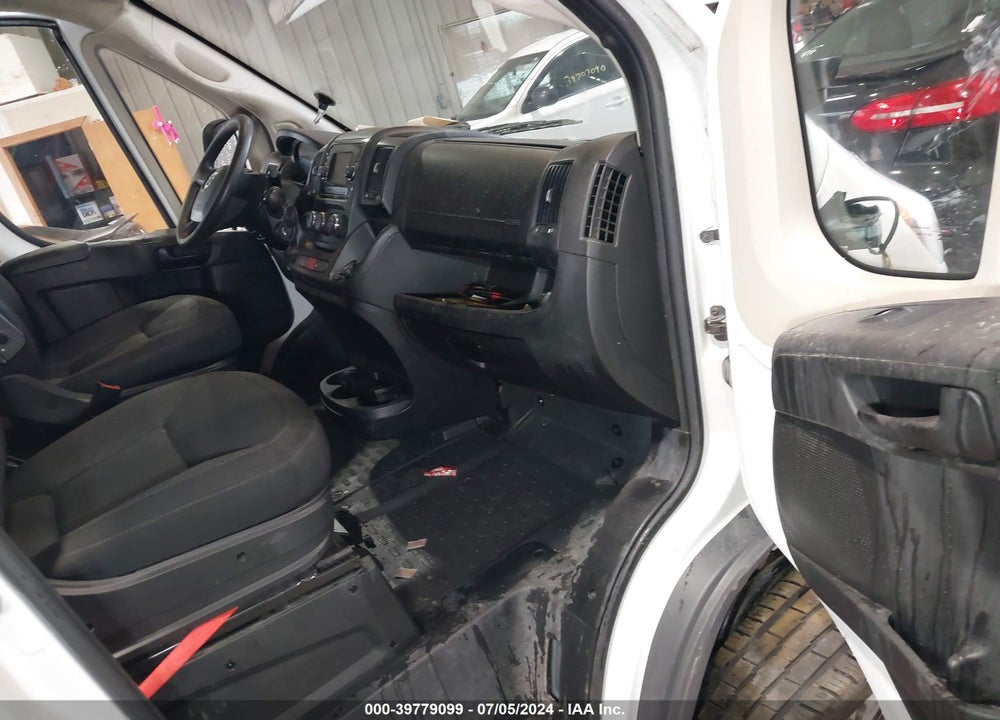 2018 RAM PROMASTER 2500 HIGH ROOF 159 WB VIN: 3C6TRVDG3JE124688