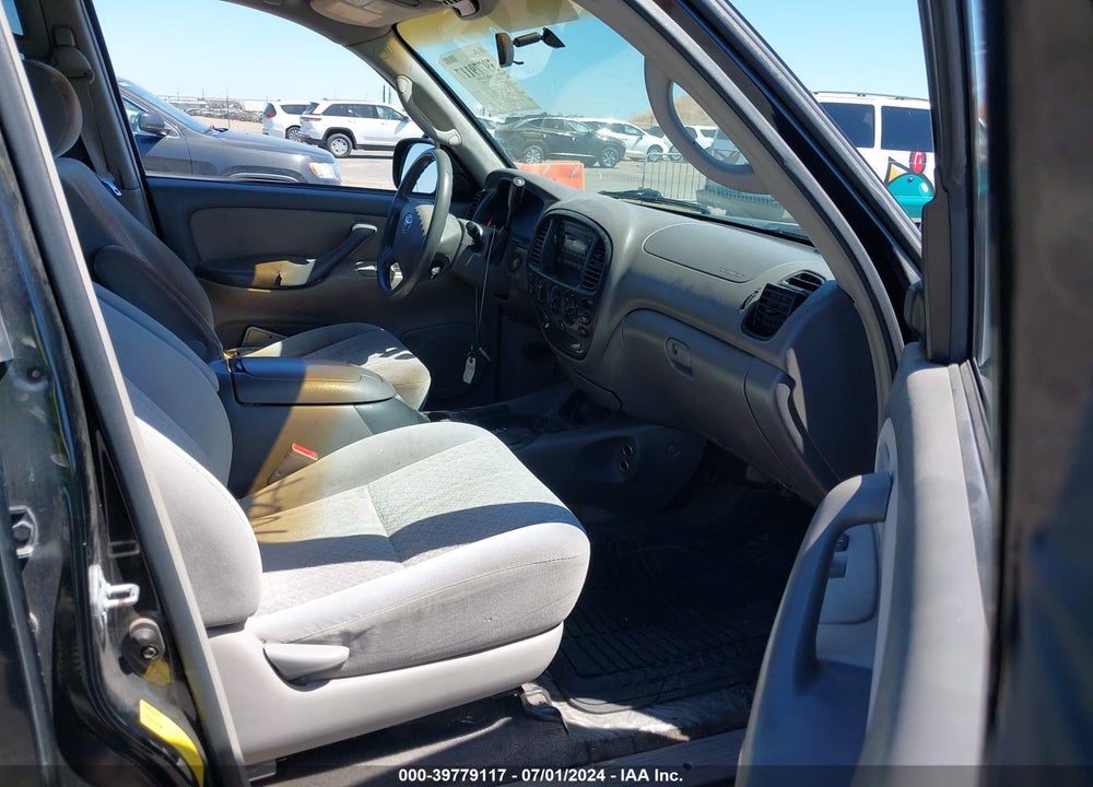 2005 TOYOTA TUNDRA SR5 V8 VIN: 5TBET34125S486499