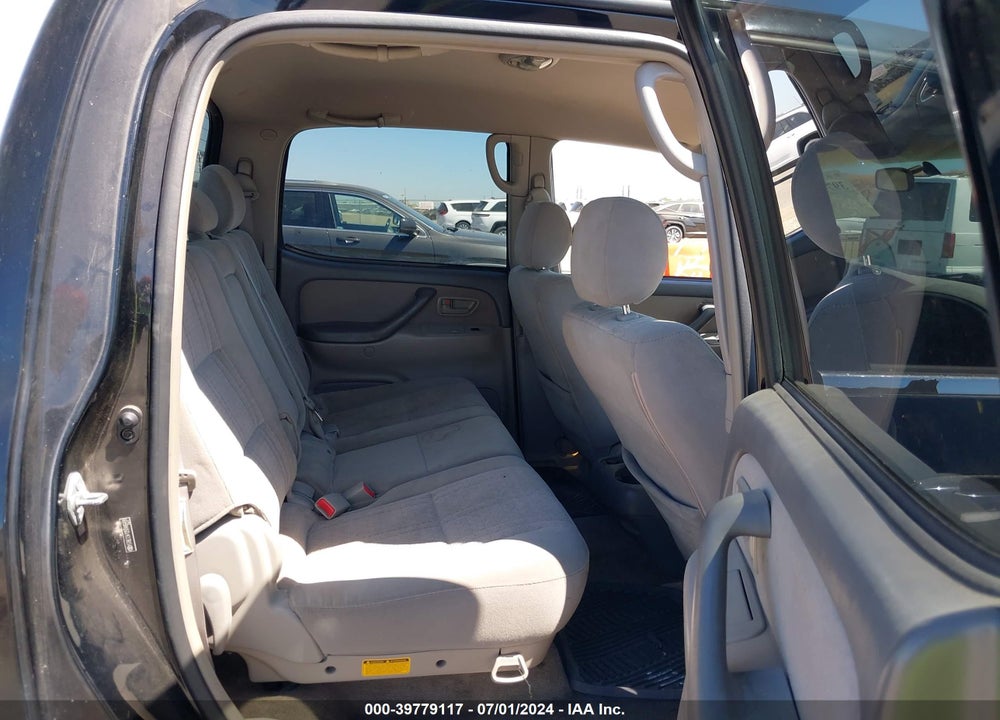 2005 TOYOTA TUNDRA SR5 V8 VIN: 5TBET34125S486499