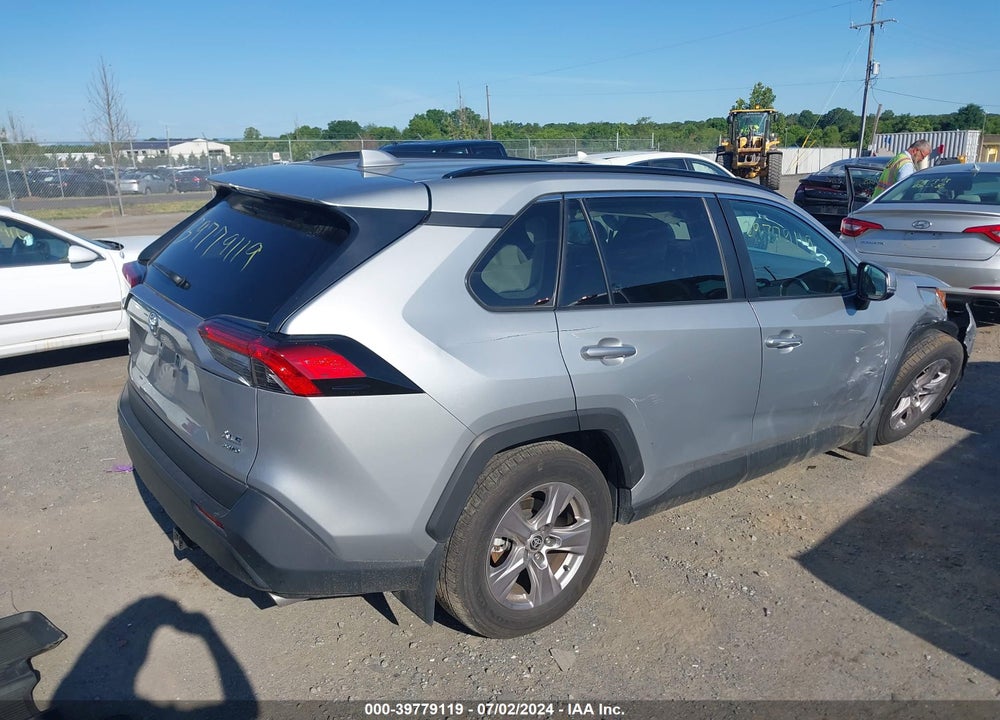 2022 TOYOTA RAV4 XLE VIN: 2T3P1RFV9NW327874