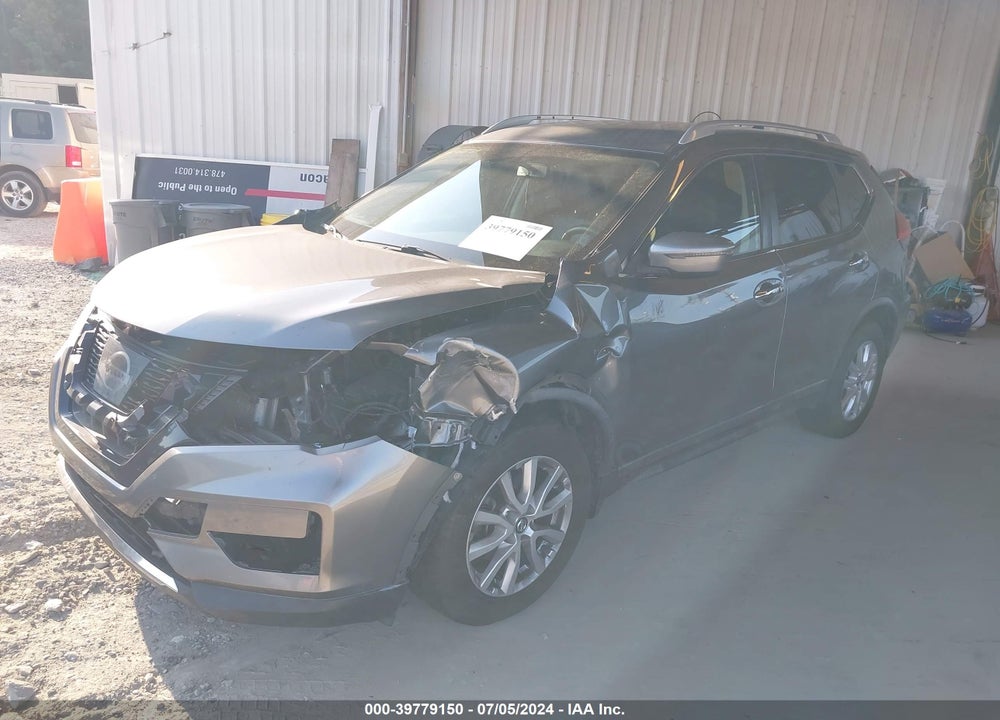 2017 NISSAN ROGUE VIN: KNMAT2MT8HP604572