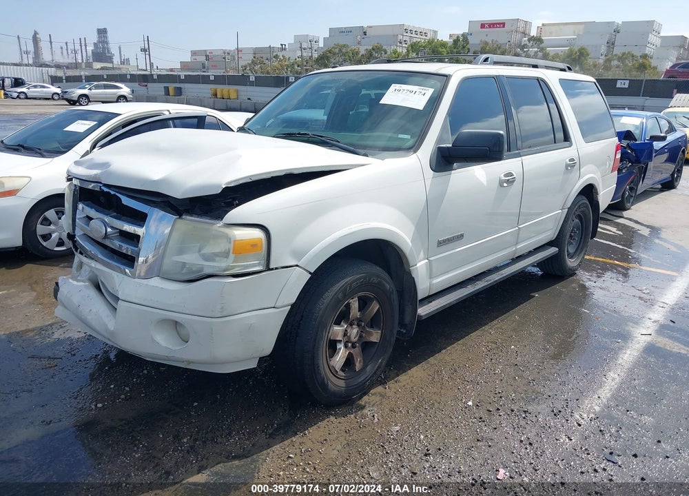2008 FORD EXPEDITION XLT VIN: 1FMFU15598LA29284