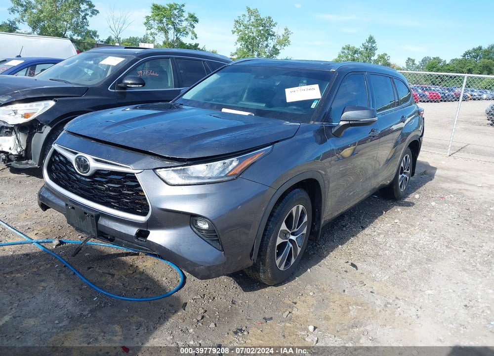 2020 TOYOTA HIGHLANDER XLE VIN: 5TDGZRAH3LS012853