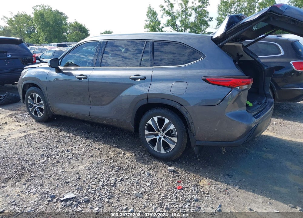 2020 TOYOTA HIGHLANDER XLE VIN: 5TDGZRAH3LS012853