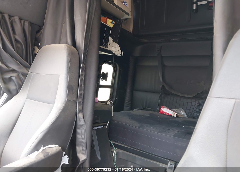 2023 FREIGHTLINER NEW CASCADIA 126 VIN: 3AKJHHDRXPSNL2124