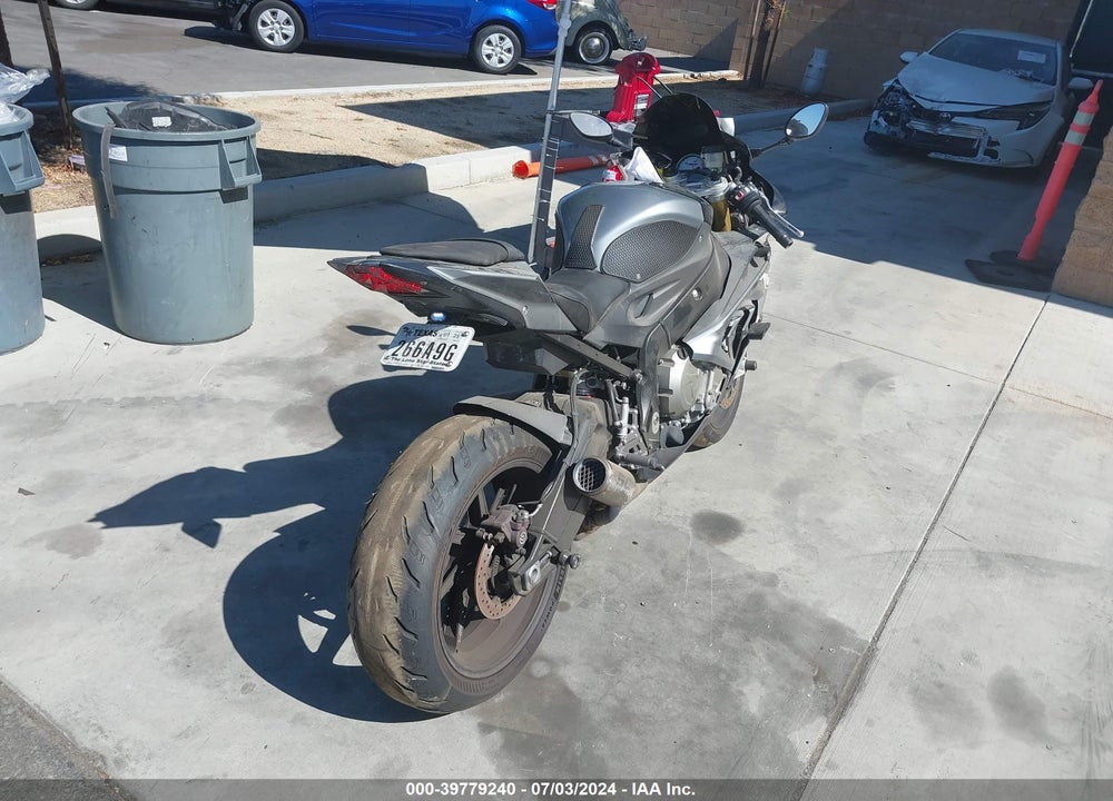 2017 BMW S 1000 RR VIN: WB10D6000HZ710477