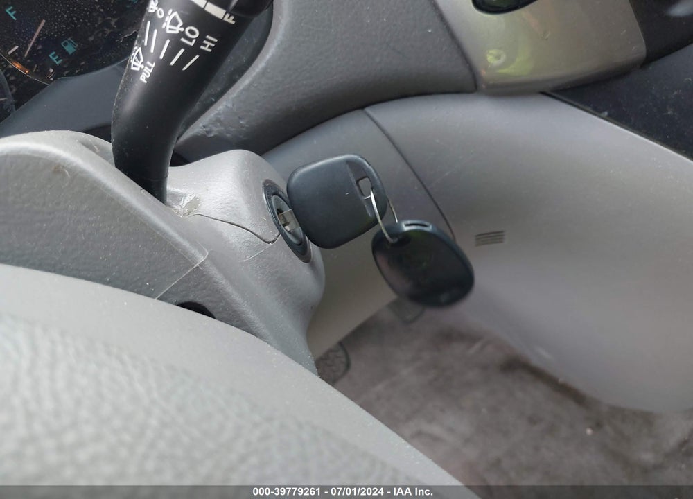 2007 TOYOTA SIENNA LE VIN: 5TDZK23C47S095897