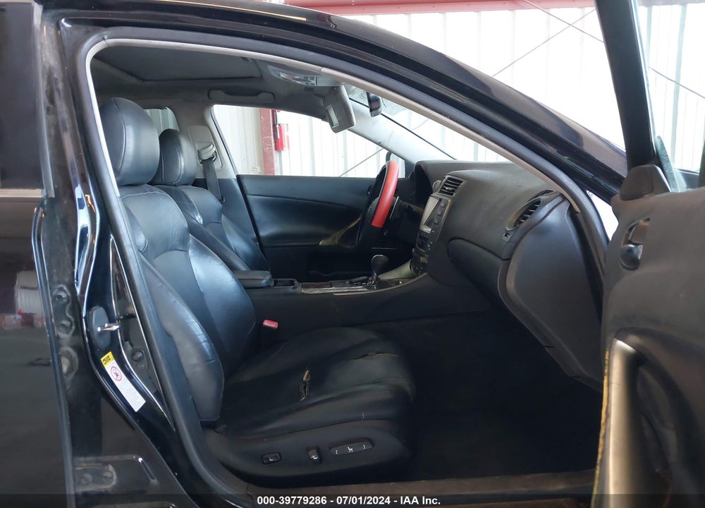 2008 LEXUS IS 250 VIN: JTHBK262482070459