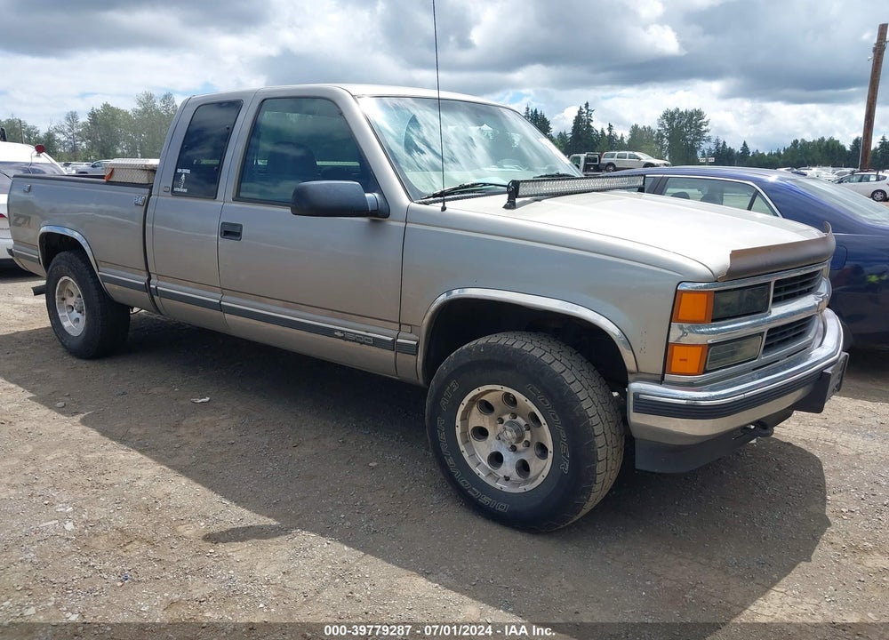 1998 CHEVROLET K1500 FLEETSIDE VIN: 2GCEK19R5W1162100