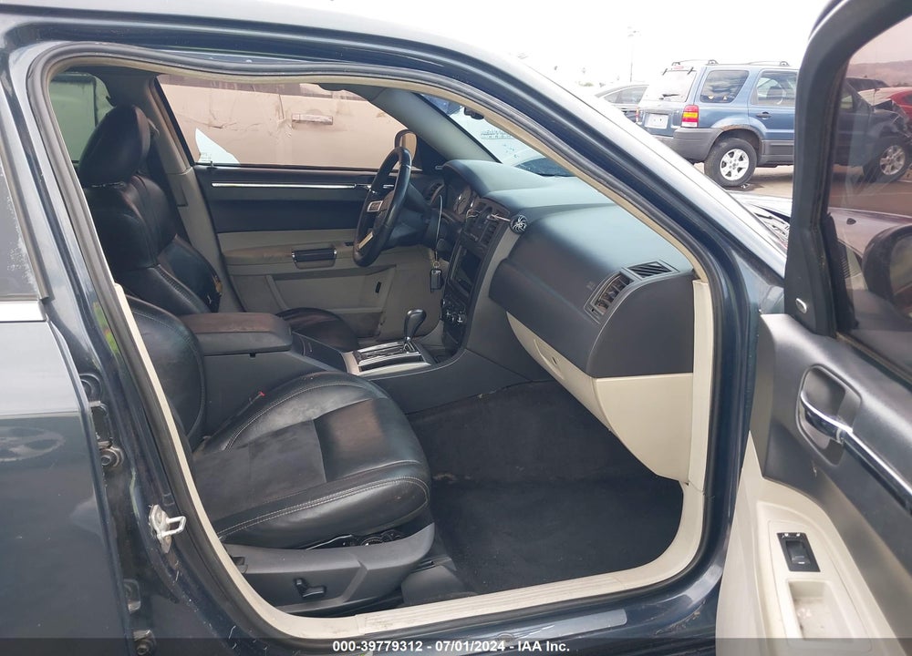 2007 CHRYSLER 300C VIN: 2C3KA63H87H868557