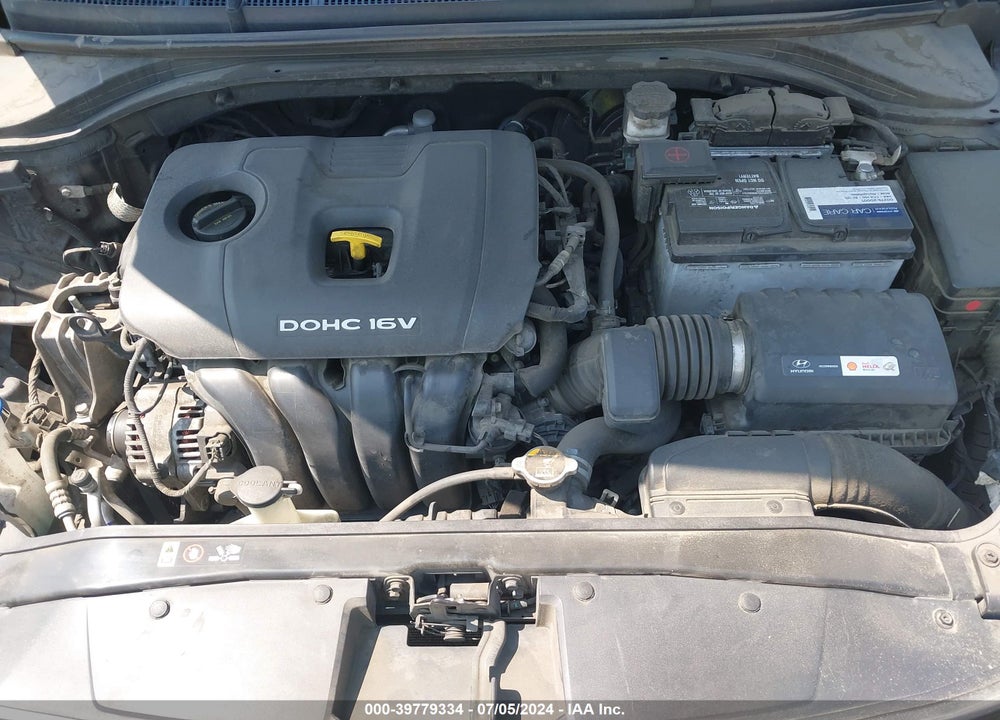 2018 HYUNDAI ELANTRA SE VIN: 5NPD74LF9JH329255
