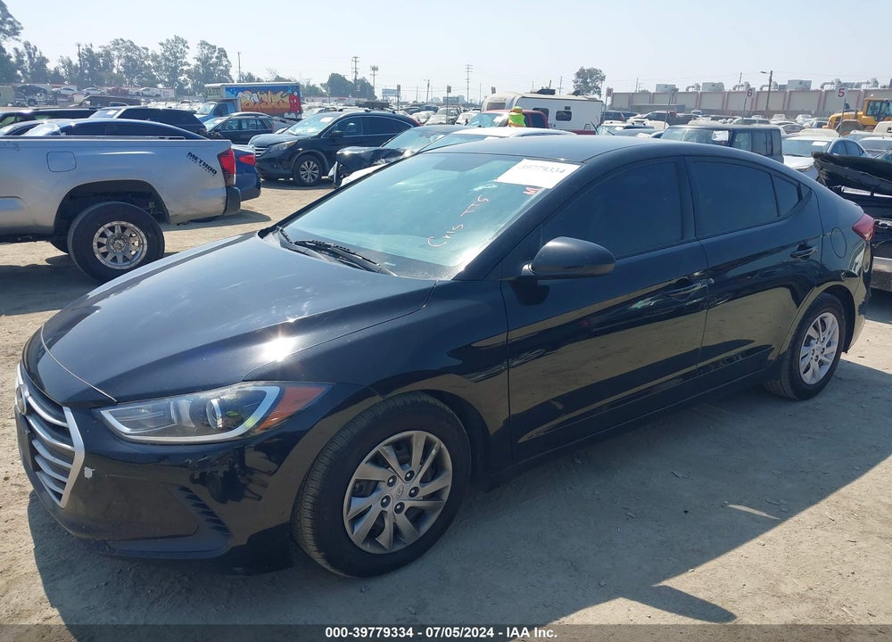2018 HYUNDAI ELANTRA SE VIN: 5NPD74LF9JH329255