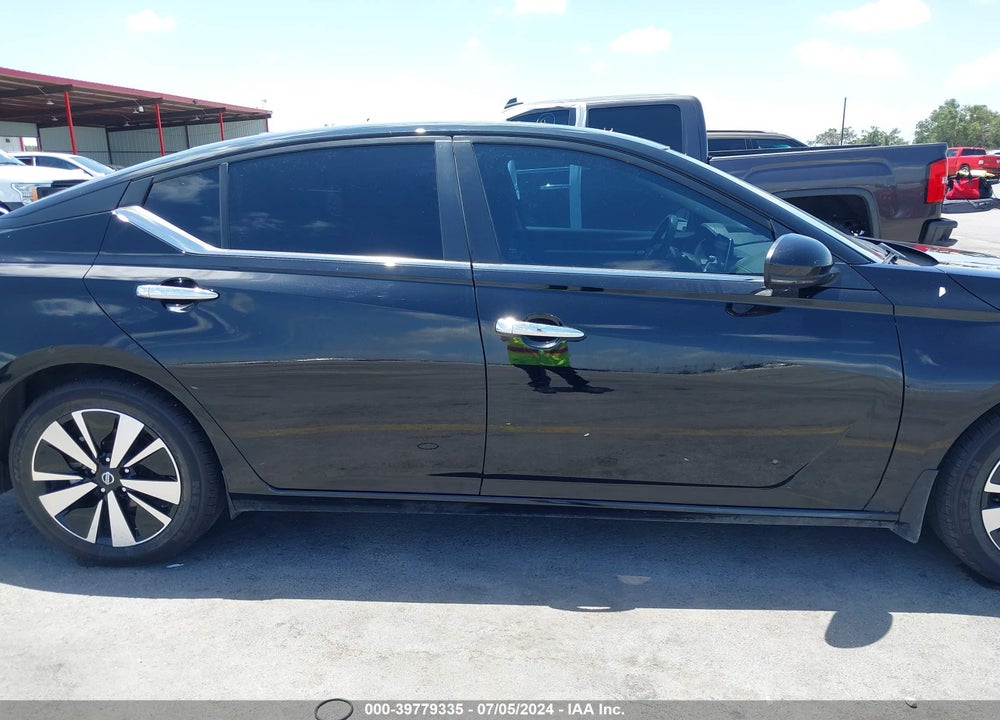 2022 NISSAN ALTIMA SV FWD VIN: 1N4BL4DV5NN360412