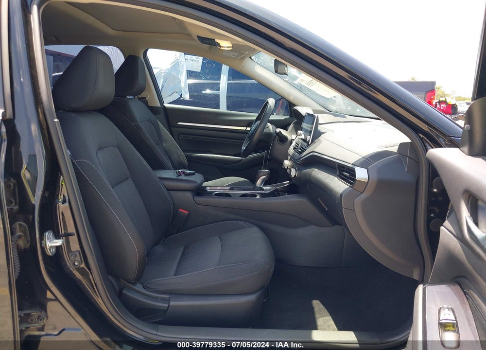 2022 NISSAN ALTIMA SV FWD VIN: 1N4BL4DV5NN360412