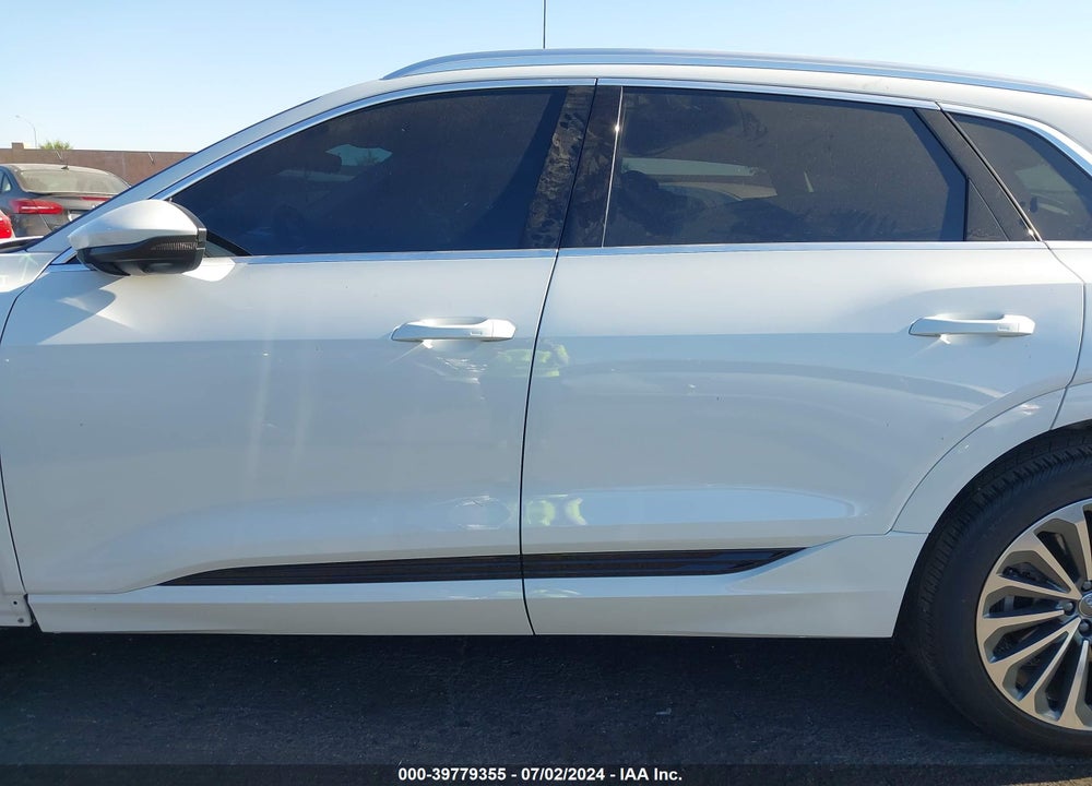 2019 AUDI E-TRON PREMIUM PLUS VIN: WA1VAAGE1KB010340