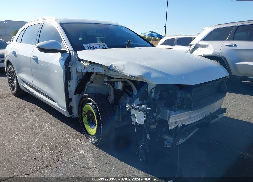 2019 AUDI E-TRON PREMIUM PLUS VIN: WA1VAAGE1KB010340