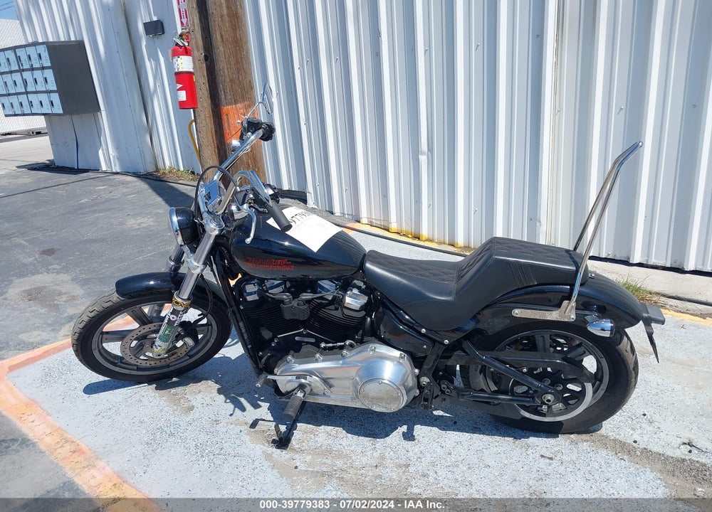 2023 HARLEY-DAVIDSON FXST VIN: 1HD1BVJ22PB033395