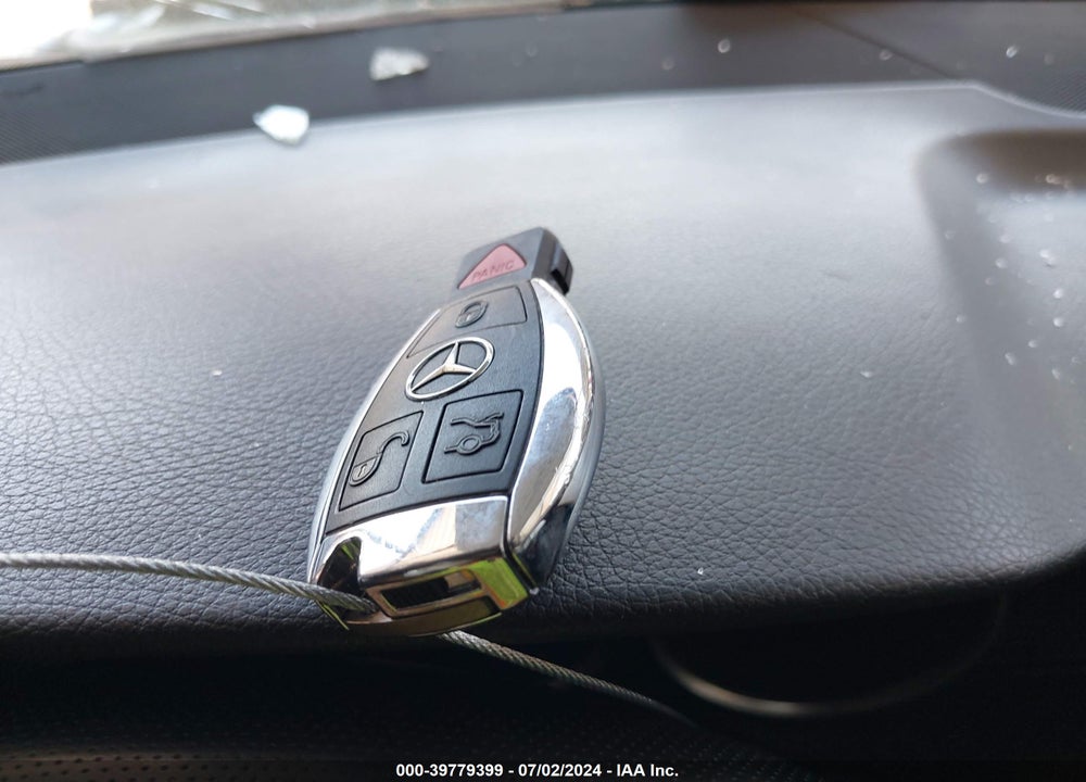 2013 MERCEDES-BENZ C 300 VIN: WDDGF8AB9DR280293