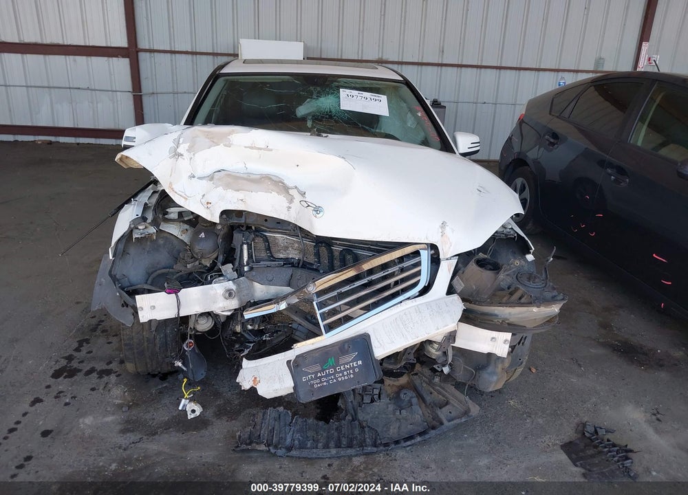 2013 MERCEDES-BENZ C 300 VIN: WDDGF8AB9DR280293
