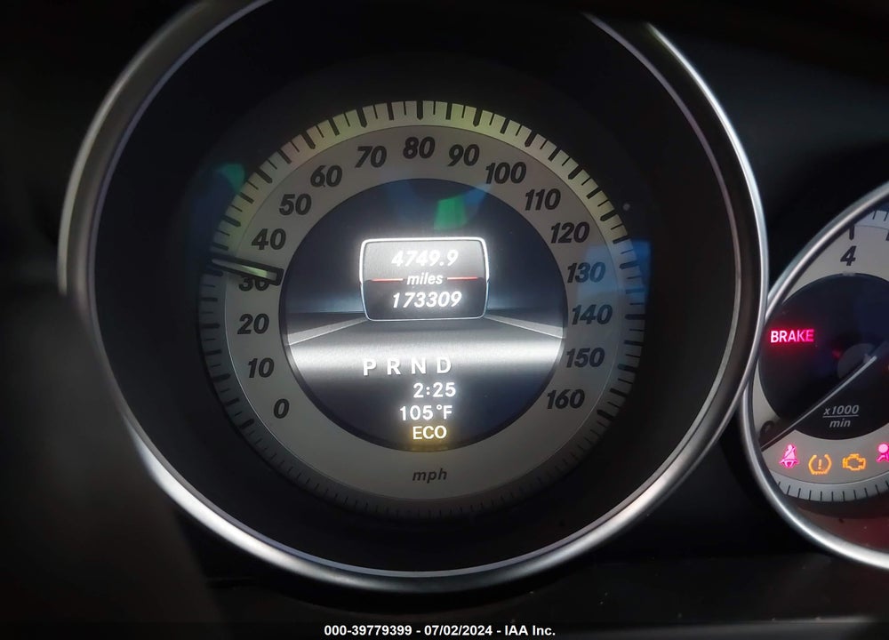 2013 MERCEDES-BENZ C 300 VIN: WDDGF8AB9DR280293