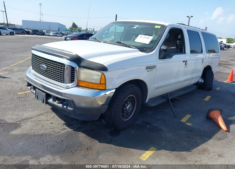 2000 FORD EXCURSION XLT VIN: 1FMNU40L6YEA01837