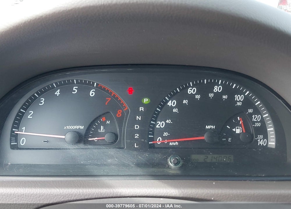 2002 TOYOTA CAMRY LE VIN: JTDBE32K420064104