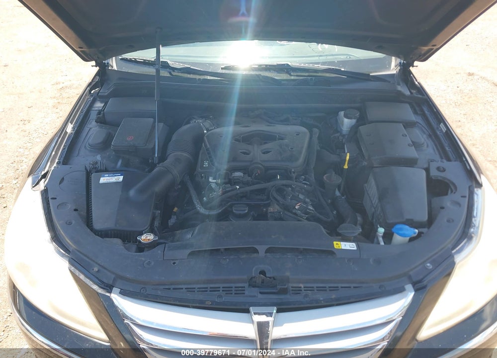 2013 HYUNDAI GENESIS 3.8 VIN: KMHGC4DD1DU241358