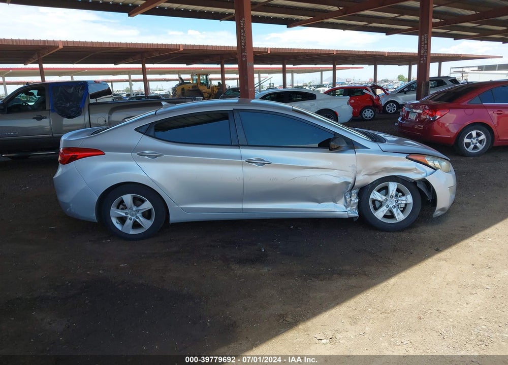 2013 HYUNDAI ELANTRA GLS VIN: KMHDH4AE4DU605323