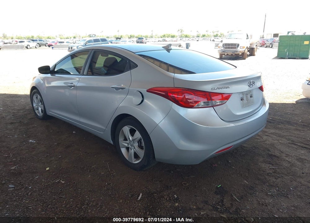 2013 HYUNDAI ELANTRA GLS VIN: KMHDH4AE4DU605323
