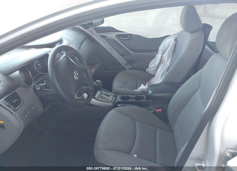 2013 HYUNDAI ELANTRA GLS VIN: KMHDH4AE4DU605323