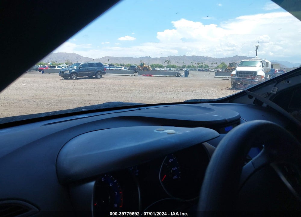 2013 HYUNDAI ELANTRA GLS VIN: KMHDH4AE4DU605323