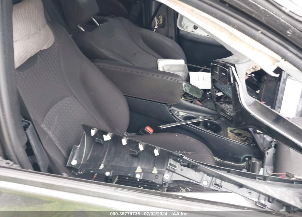2018 TOYOTA PRIUS TWO VIN: JTDKBRFU7J3596337