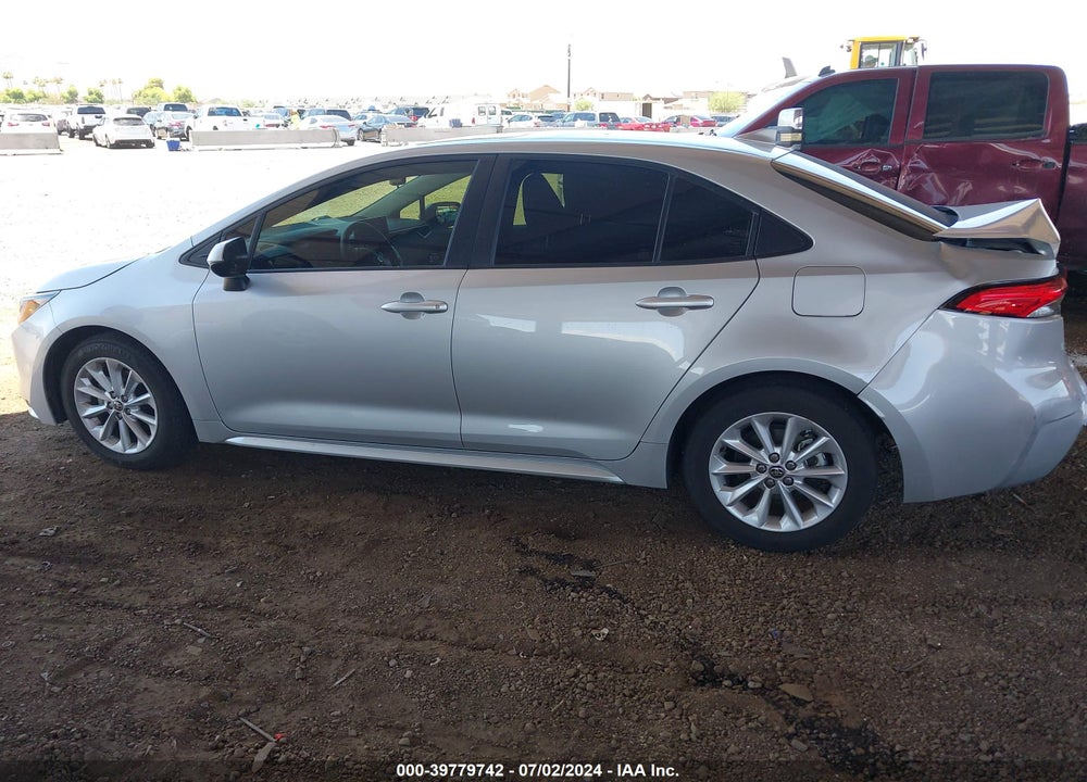 2022 TOYOTA COROLLA LE VIN: JTDHPMAE3NJ196260