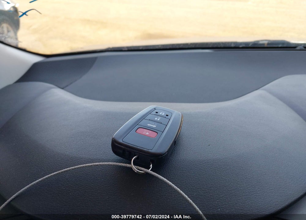 2022 TOYOTA COROLLA LE VIN: JTDHPMAE3NJ196260