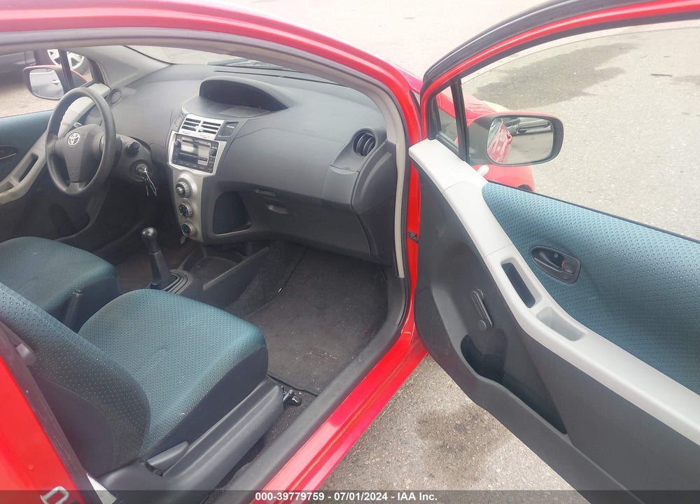 2007 TOYOTA YARIS VIN: JTDJT923075135631