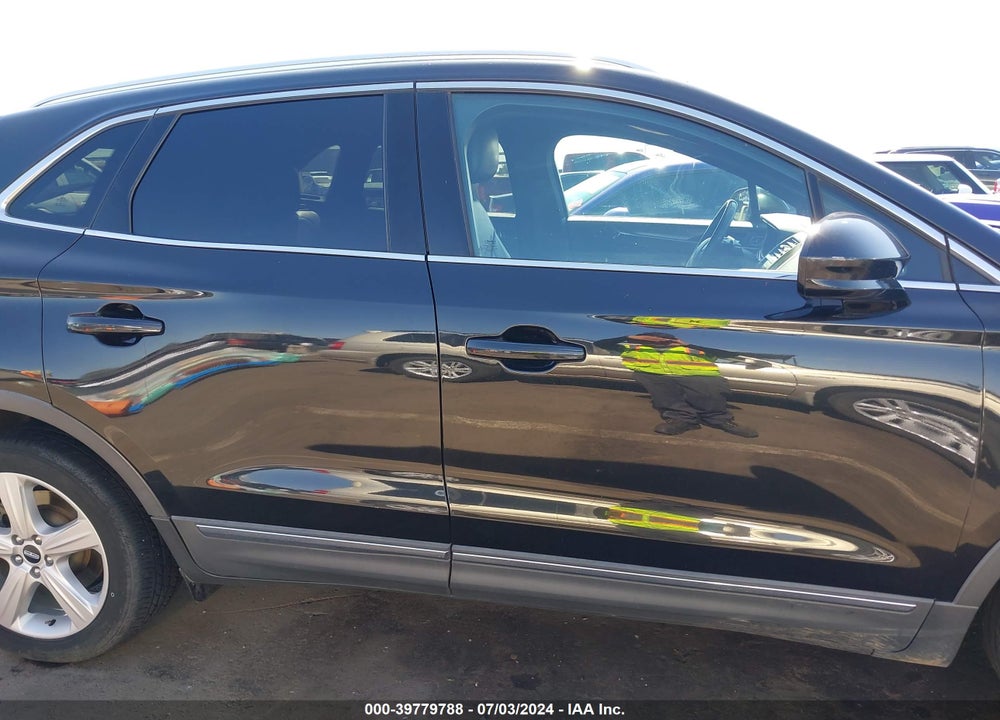 2015 LINCOLN MKC VIN: 5LMCJ1A98FUJ32382