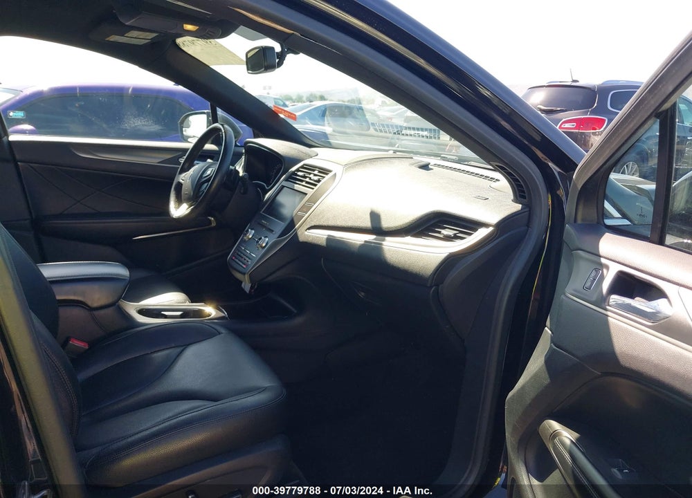 2015 LINCOLN MKC VIN: 5LMCJ1A98FUJ32382