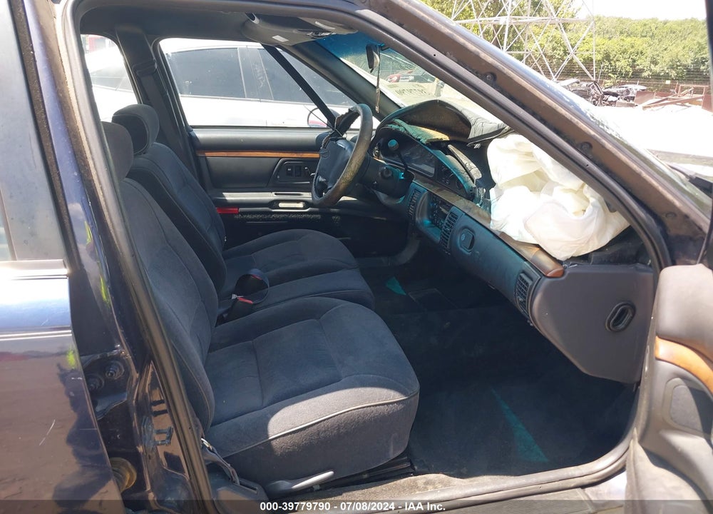1998 OLDSMOBILE EIGHTY-EIGHT VIN: 1G3HN52K9W4812656