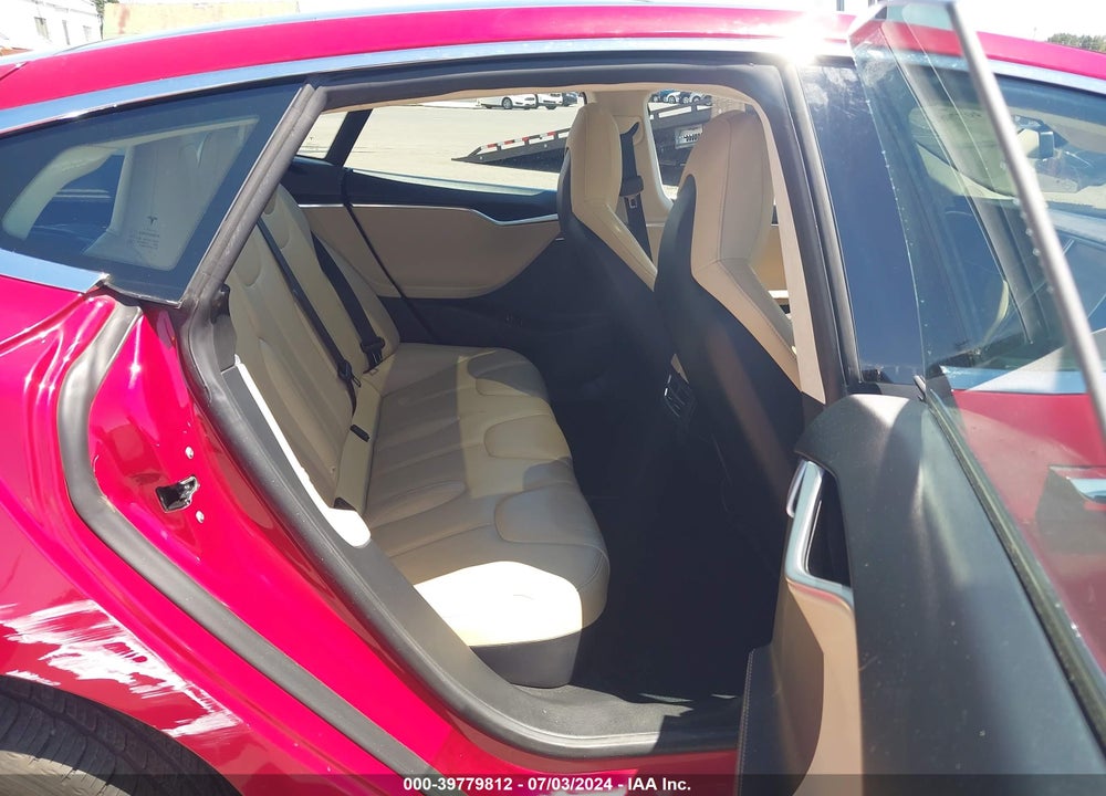 2015 TESLA MODEL S 70D/85D/P85D VIN: 5YJSA1H2XFFP71450