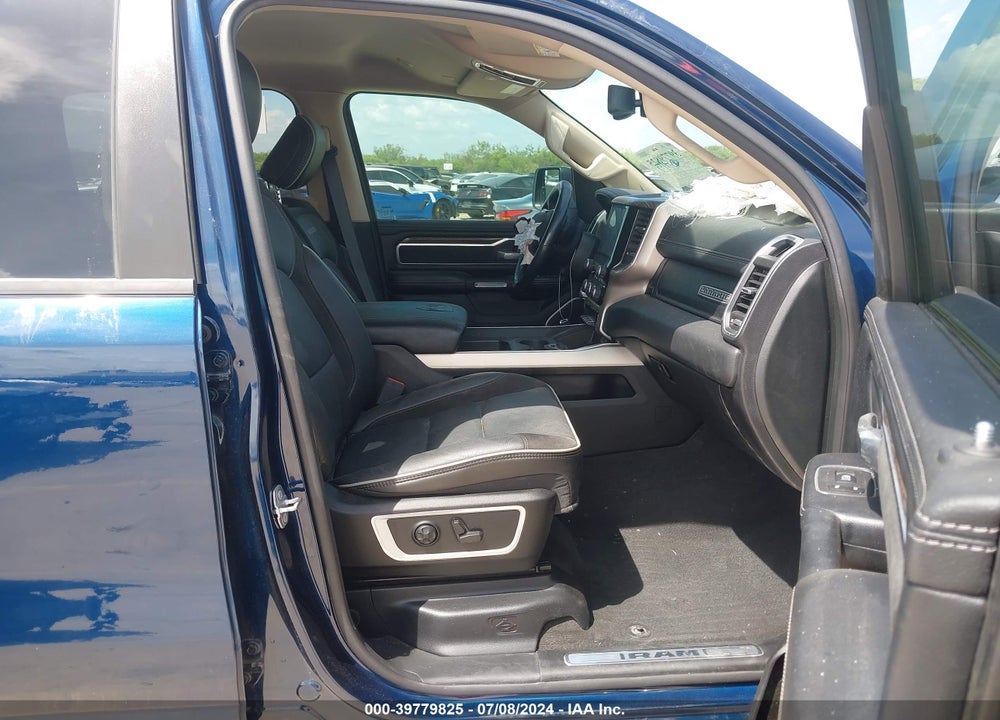 2020 RAM 1500 LAIE  4X4 5'7 BOX VIN: 1C6SRFJT6LN325762