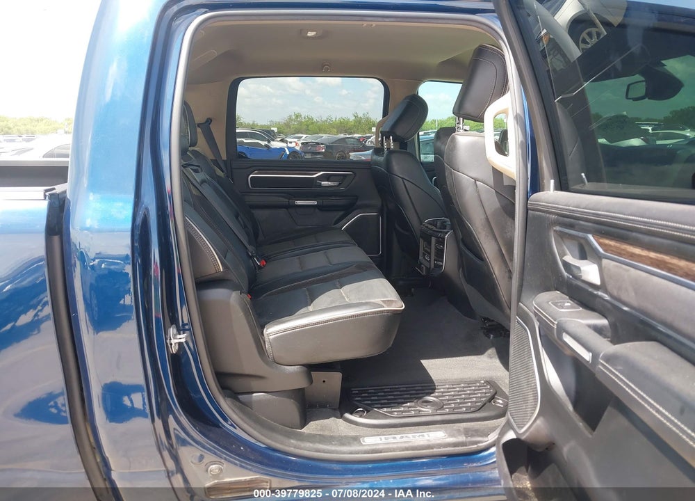 2020 RAM 1500 LAIE  4X4 5'7 BOX VIN: 1C6SRFJT6LN325762