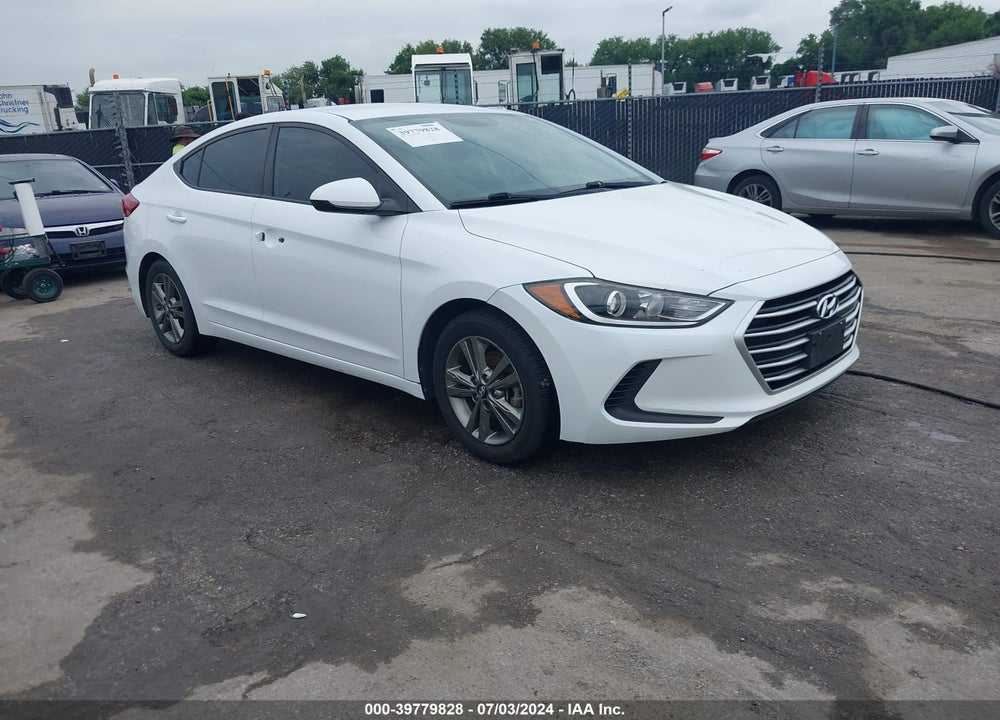 2017 HYUNDAI ELANTRA SE VIN: 5NPD84LF3HH016984